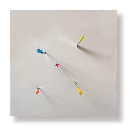 Overkilll 6, 150 x 150 x 6 cm, canvas, metal, knives, 2016